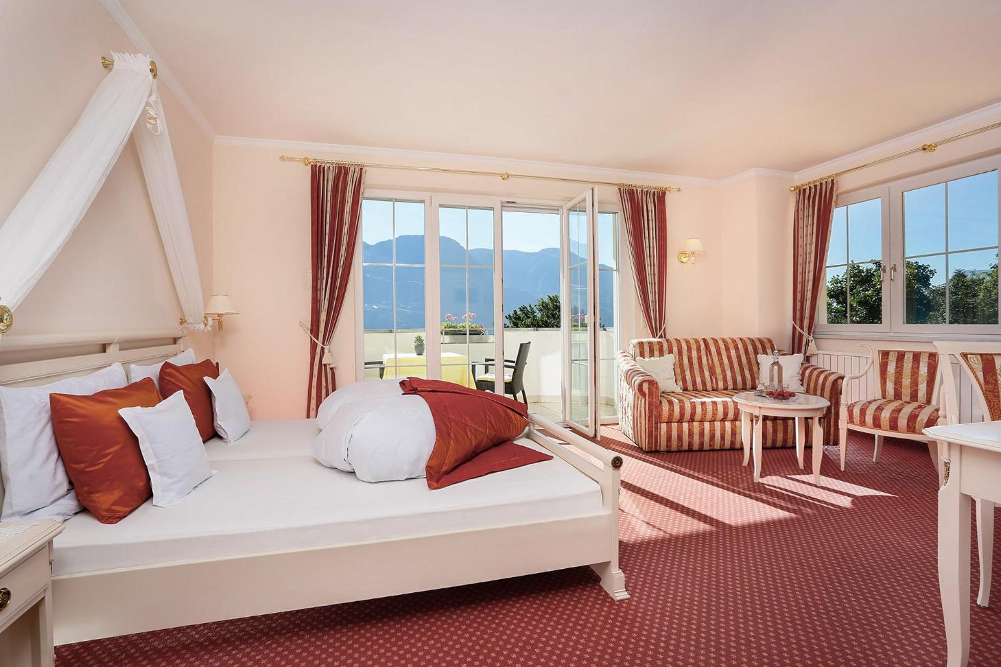Landhaus Hotel Kristall Marlengo Esterno foto